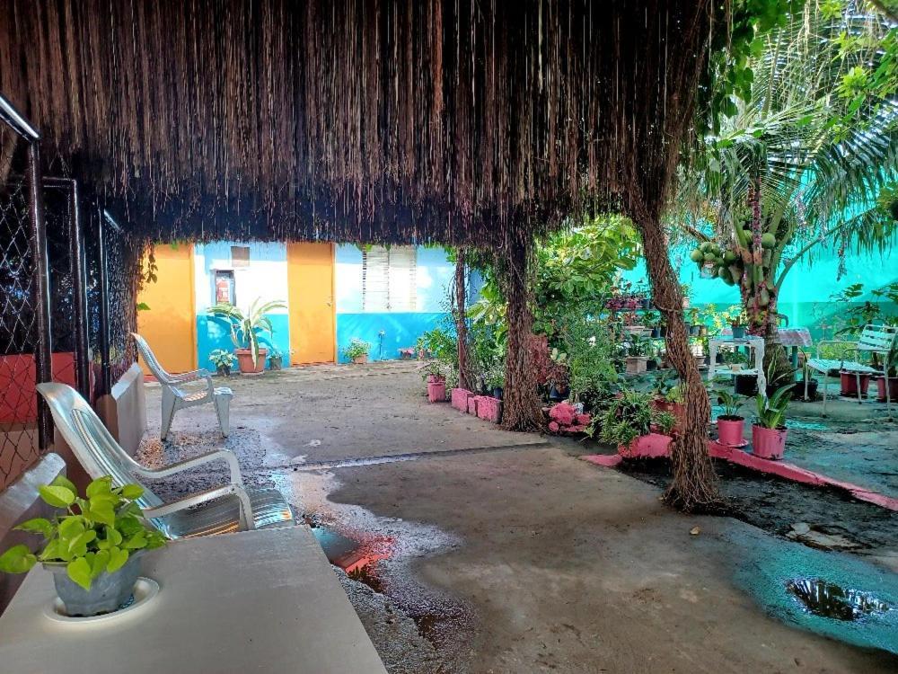 Pete'S Inn Roxas City Exteriér fotografie